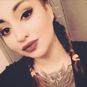 Meet your Posher, Maya